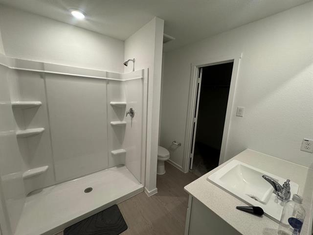 Building Photo - 3045 Tokara St