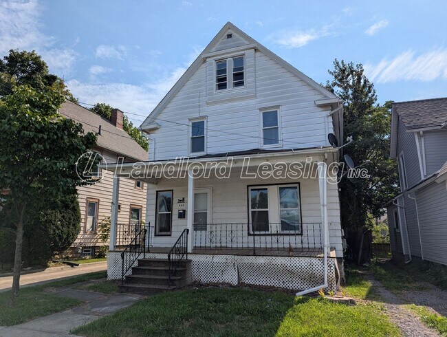 Primary Photo - Spacious 4-Bedroom Colonial Near Lake Erie