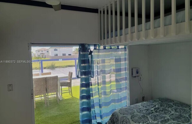 Building Photo - 10272 SW 227th Ln