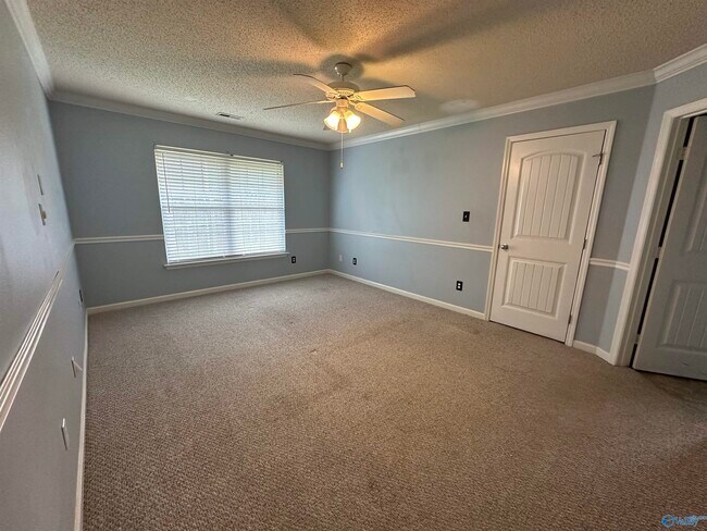 Building Photo - 102 Sandpiper Ct