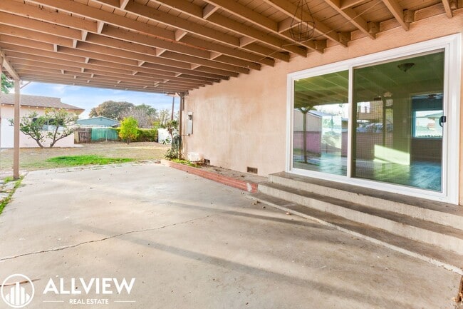 Building Photo - *NEW MOVE-IN SPECIAL | $1000 OFF FIRST MON...