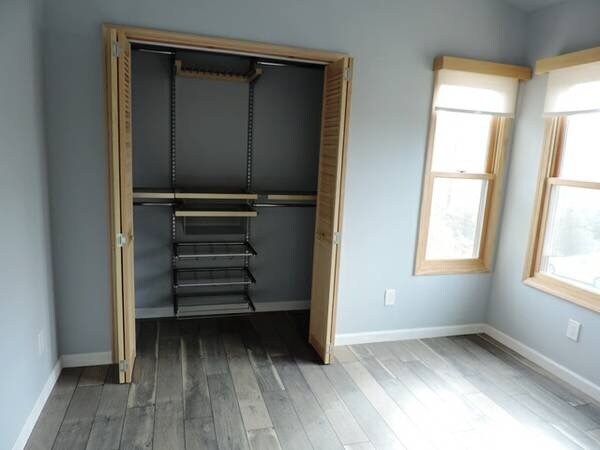 Building Photo - 442 Marshall Dr
