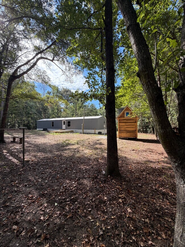 Building Photo - 4300 Randall Hunt Rd