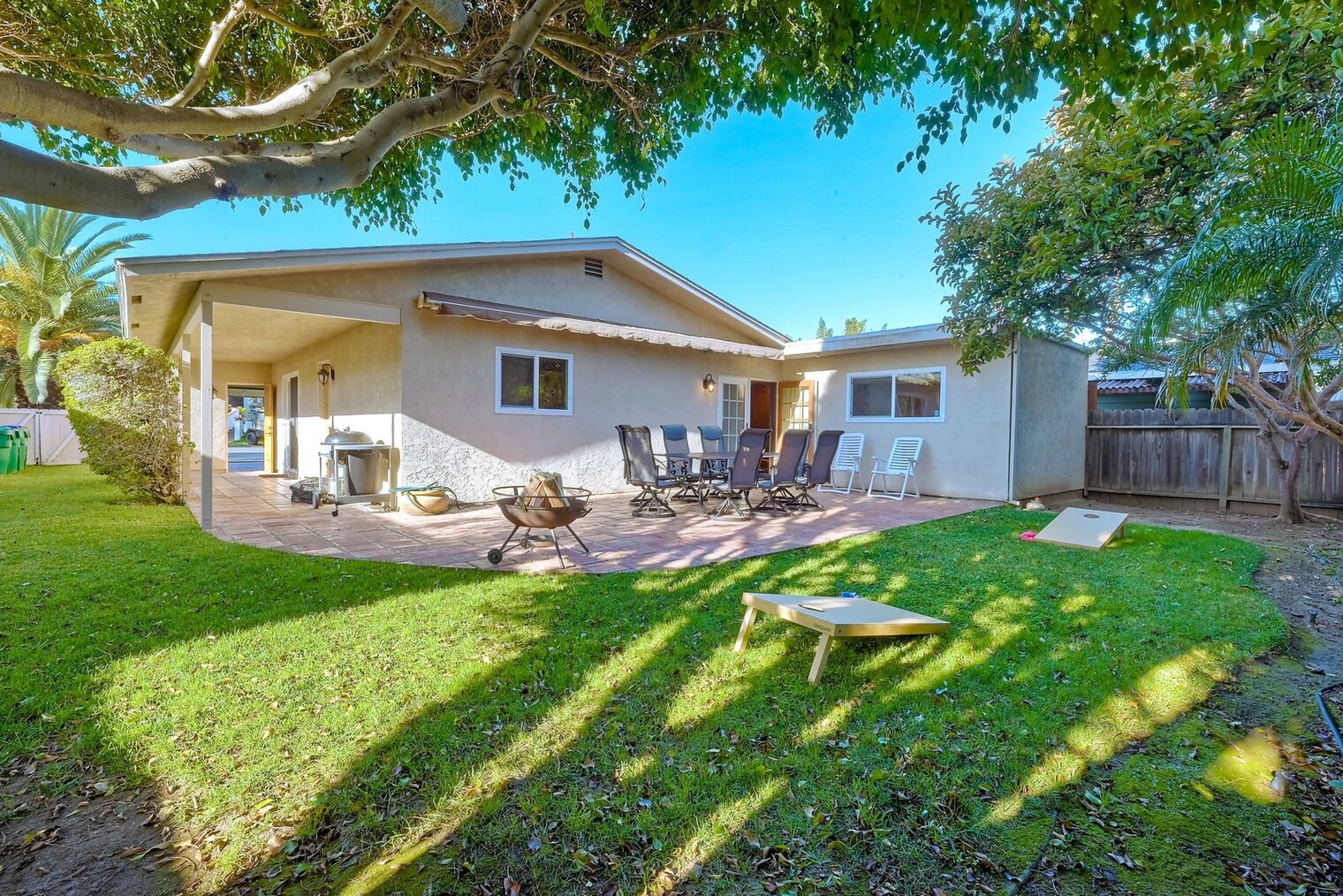 Building Photo - 5100 El Arbol Dr