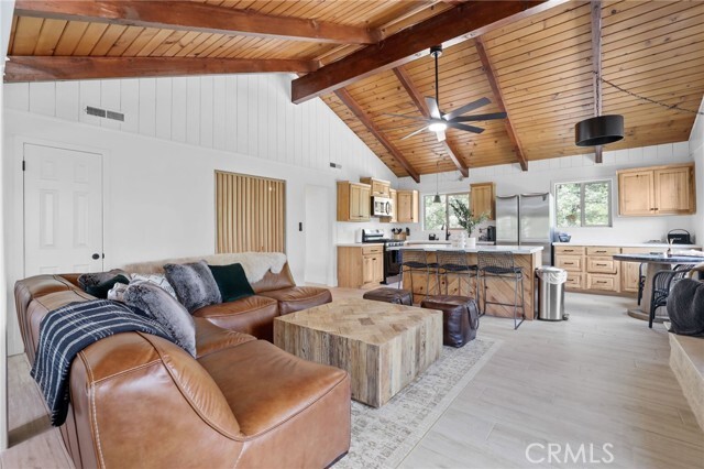 Building Photo - 41625 Thrush Ct
