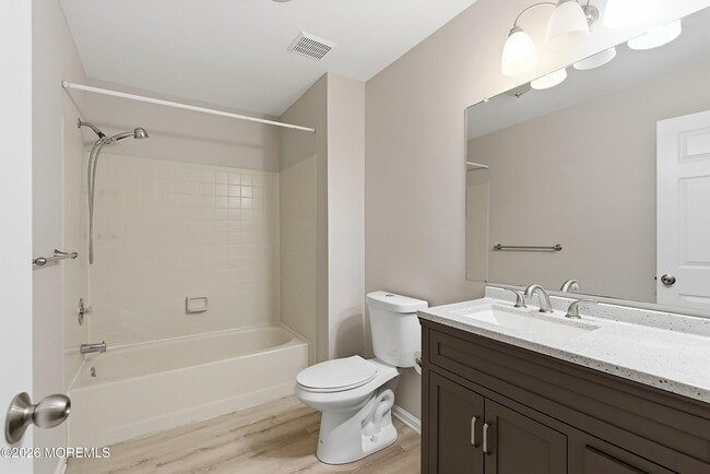 Building Photo - 5 Whistler Dr