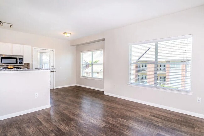 Building Photo - Pet-Friendly 2-Bed with Amenities!