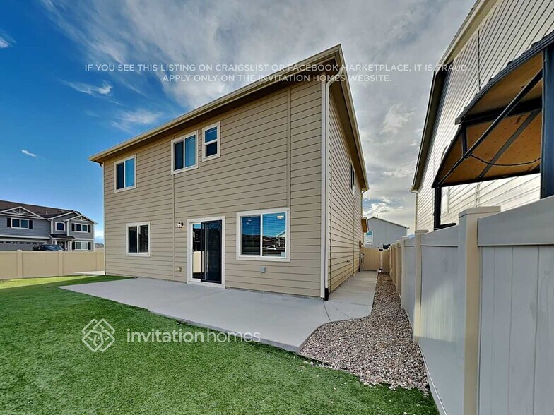 Building Photo - 10995 Traders Pkwy