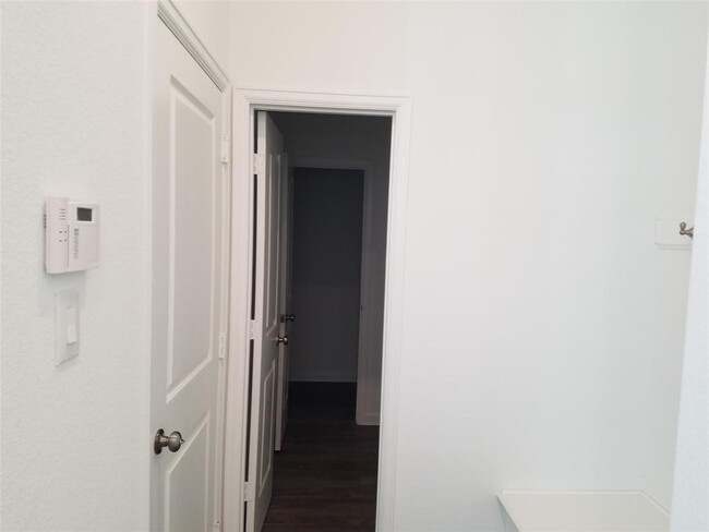 Building Photo - 535 Bristol Tide Ct