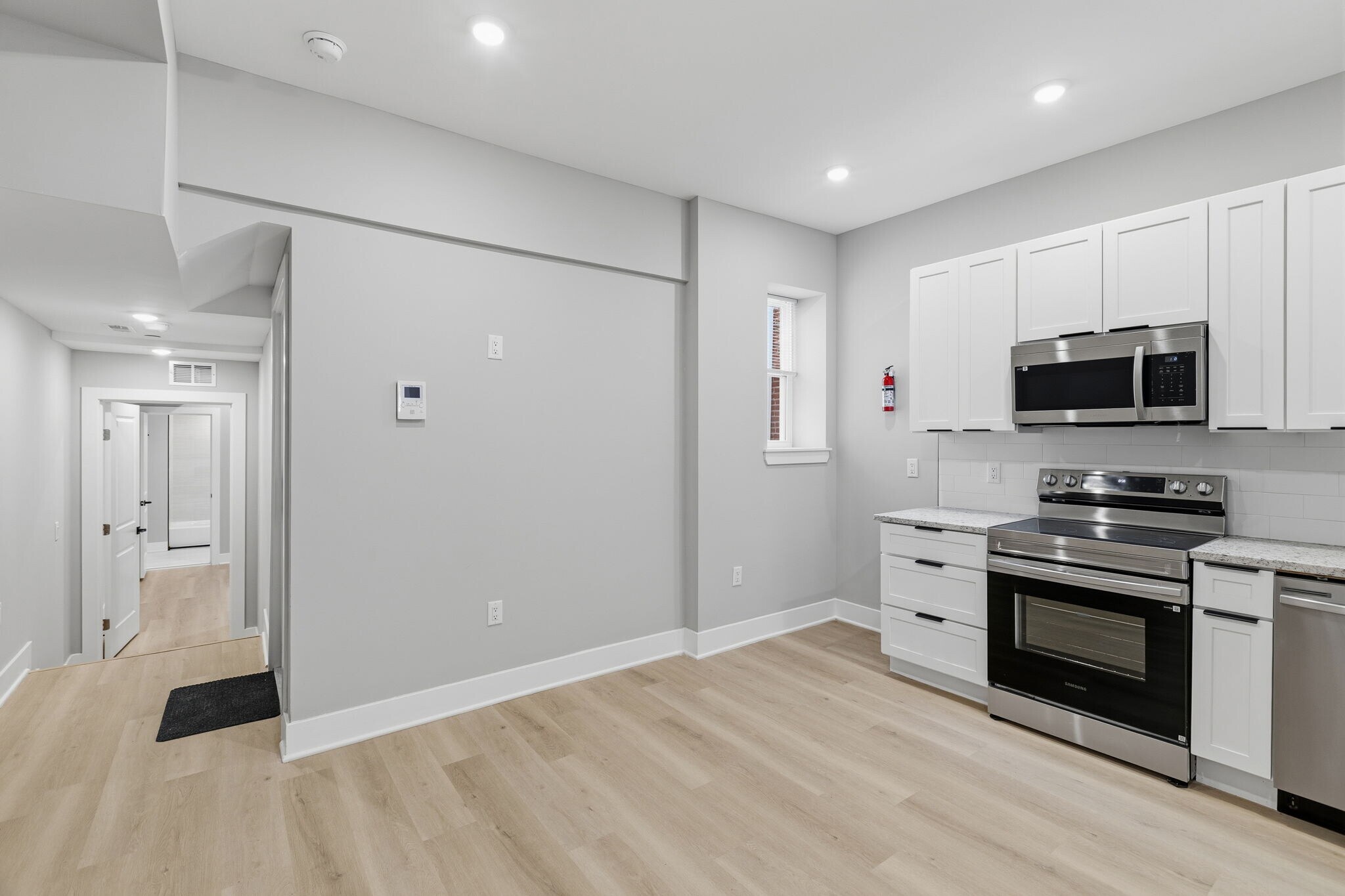Building Photo - 856 N 19th St