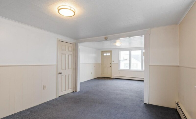 Building Photo - 412 Grove St