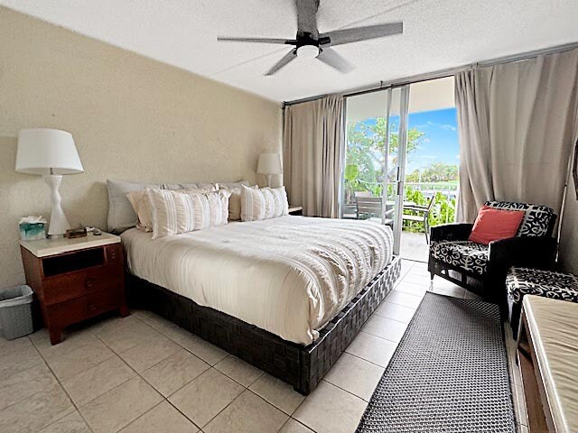 Bedroom 1 - King Bed - 69-1647 Puako Beach Dr