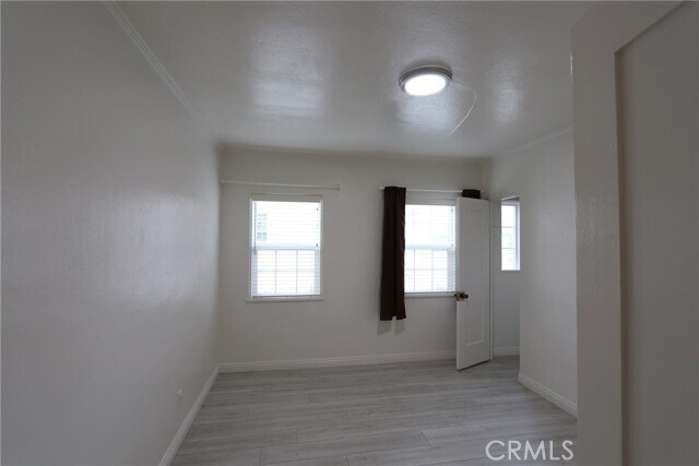 Building Photo - 2905 N Sierra Way