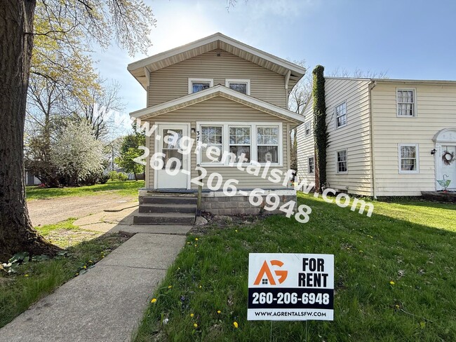 Primary Photo - 2 Bedroom House