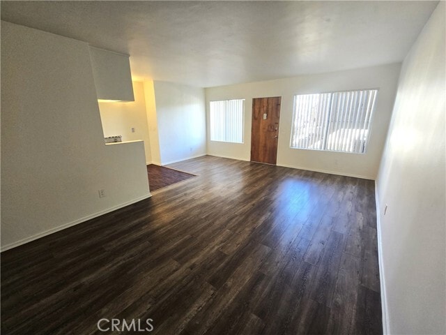 Building Photo - 401 W Wilson Ave