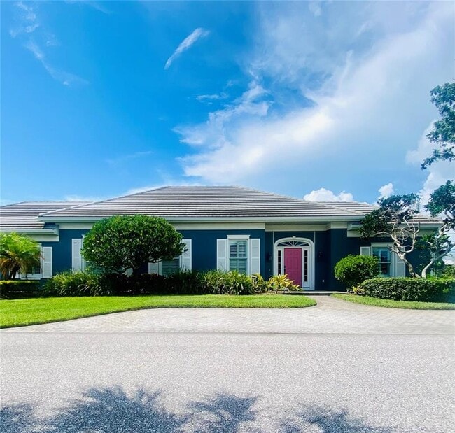 Primary Photo - 16 Gulf Manor Dr
