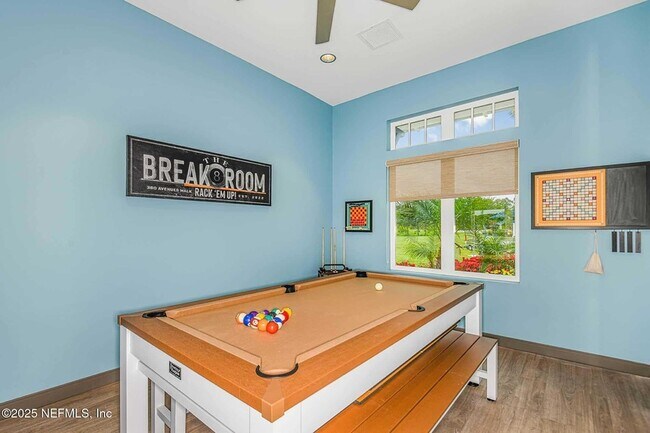 Building Photo - 10654 Towns Wy