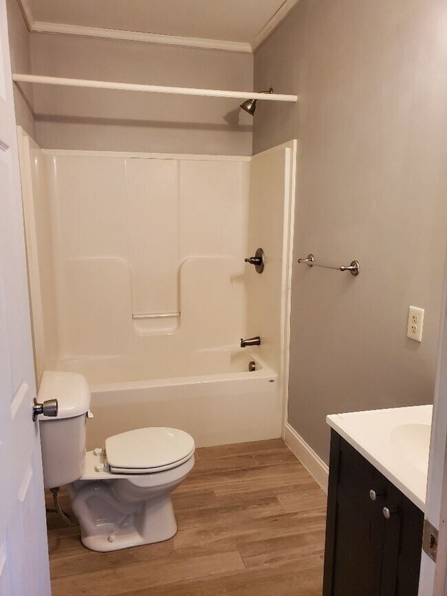 Building Photo - Studio Apartment