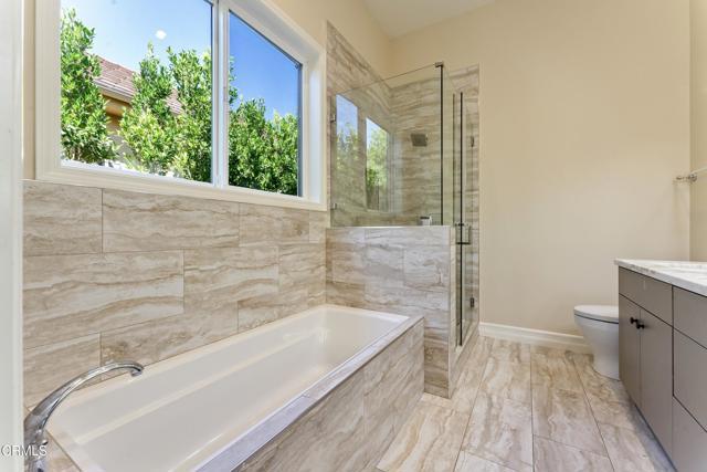 Building Photo - 3143 E Sierra Madre Blvd