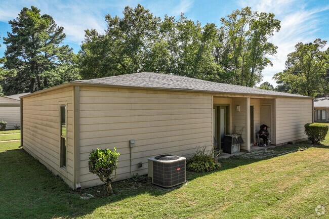 Building Photo - Wesley Highland Meadows
