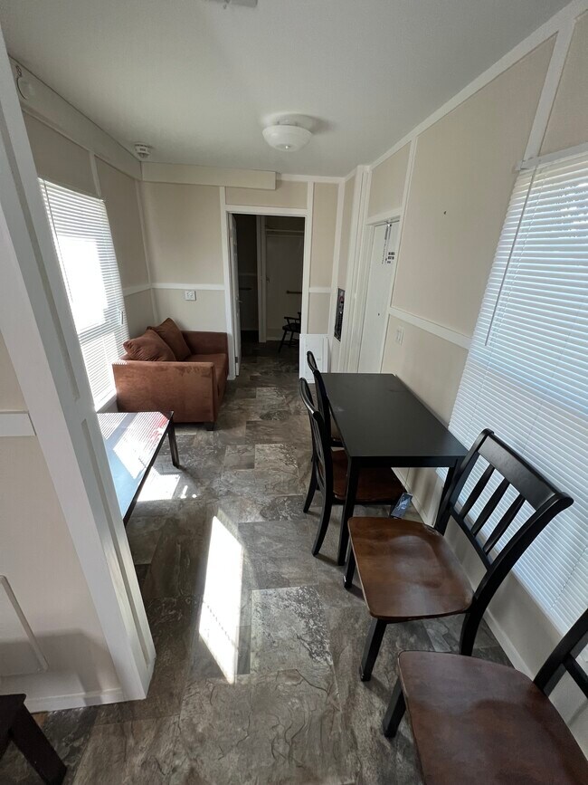 Building Photo - 5344 Maverick Ln