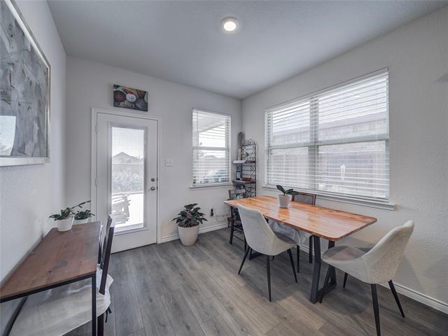 Building Photo - 1520 Saratoga Ave