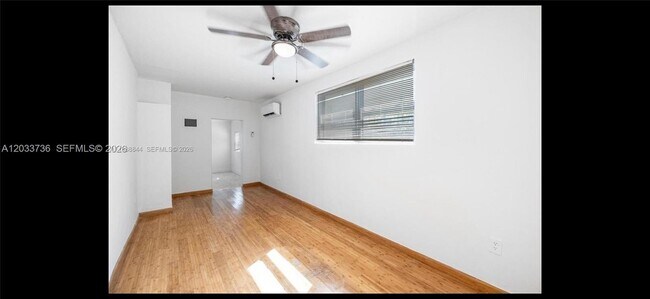 Building Photo - 529 NW 42nd St