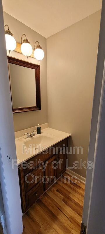 Building Photo - 29359 Hemlock Dr