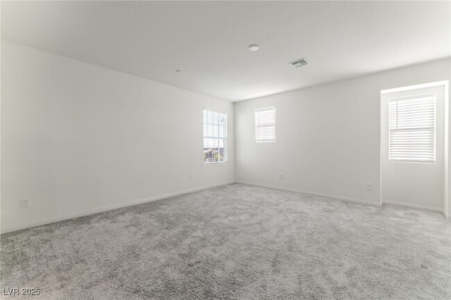 Building Photo - 2526 Amedeo Ln