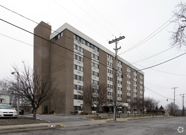 Building Photo - Wade D. Mertz Towers