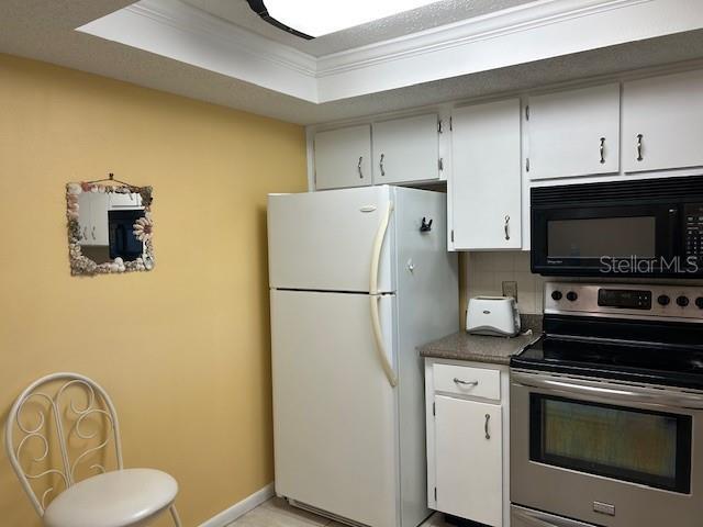 Building Photo - 2440 Winding Creek Blvd