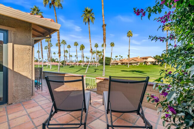 Building Photo - 82 Conejo Cir