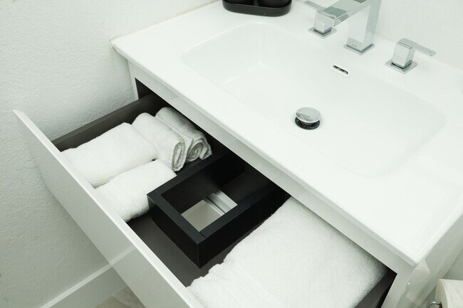 Building Photo - 14758 SW 39th Terrace