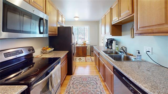 Building Photo - 2512 S Stuart St