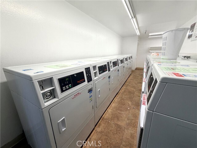 Building Photo - 7742 Redlands St