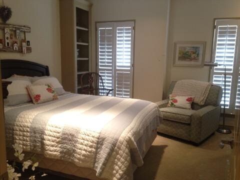 Building Photo - 6811 Staffordshire