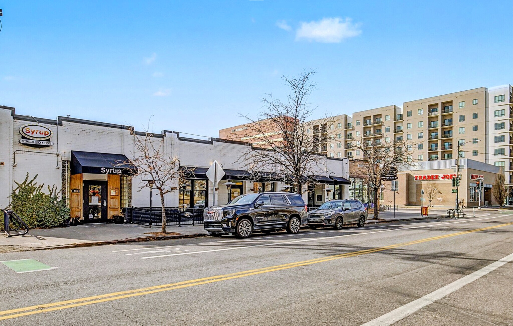 Building Photo - 777 N Washington St