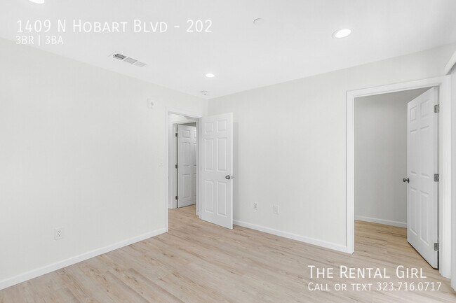 Building Photo - 1409 N Hobart Blvd