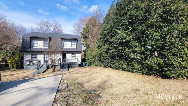 Building Photo - 215 Lafayette Rd