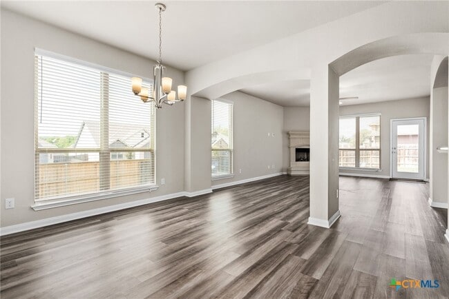 Building Photo - 4075 Aransas Dr