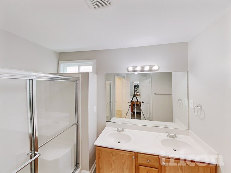 Building Photo - 2550 Gatewater Ct