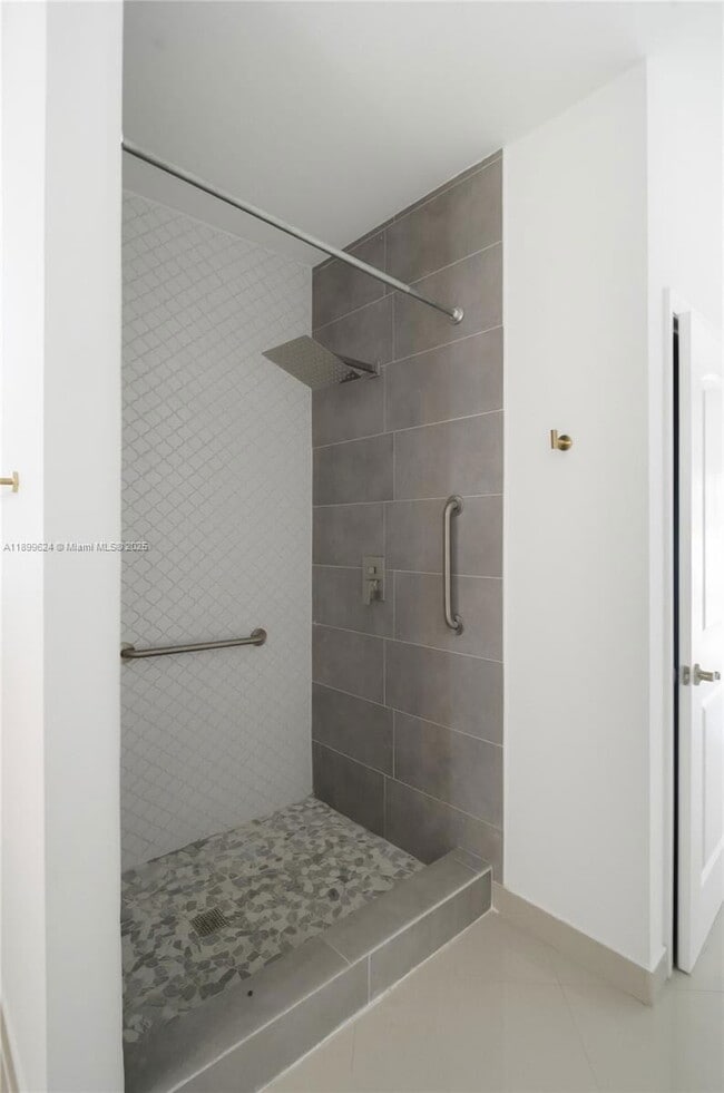 Building Photo - 1049 Thistle Creek Ct