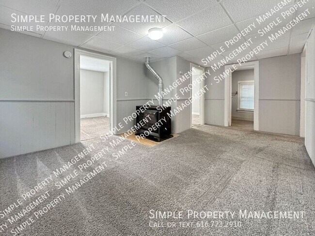 Building Photo - 1317 Hamilton Ave NW