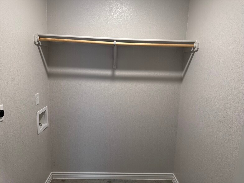 Building Photo - 1239 Liberation Ln