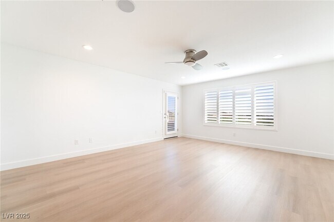 Building Photo - 10470 Dove Meadow Way
