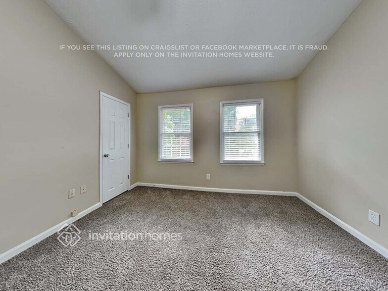 Building Photo - 131 Bentridge Ct