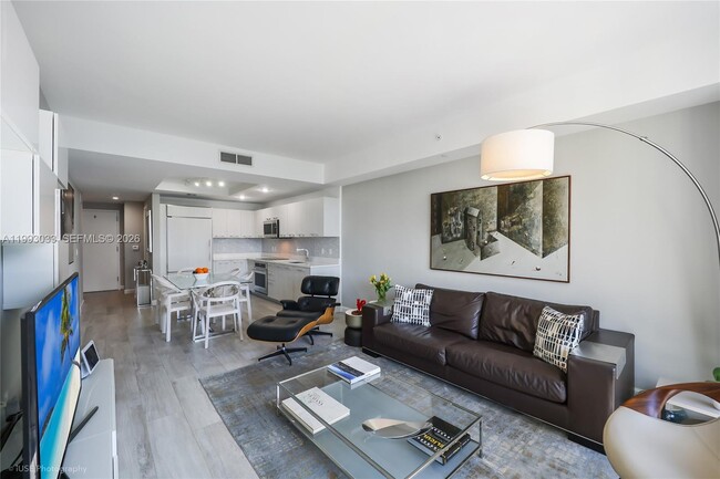 Building Photo - 55 SW 9th St