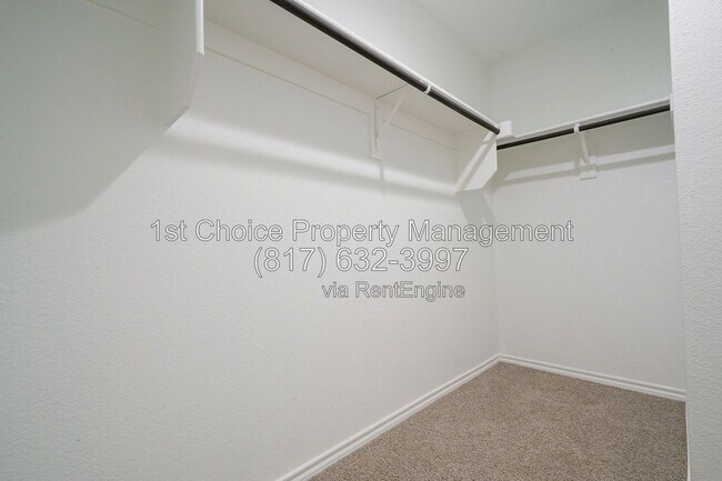 Building Photo - 713 Spaulding St