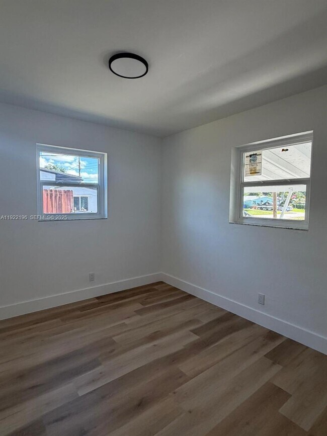 Building Photo - 6117 NW 27th St