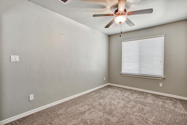 Building Photo - 7896 Enchanted Path Dr